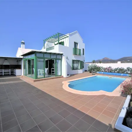 Lazy Daze * Yaiza (Lanzarote)